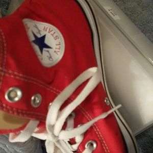 Converse Chuck Taylors mens size9 red and white